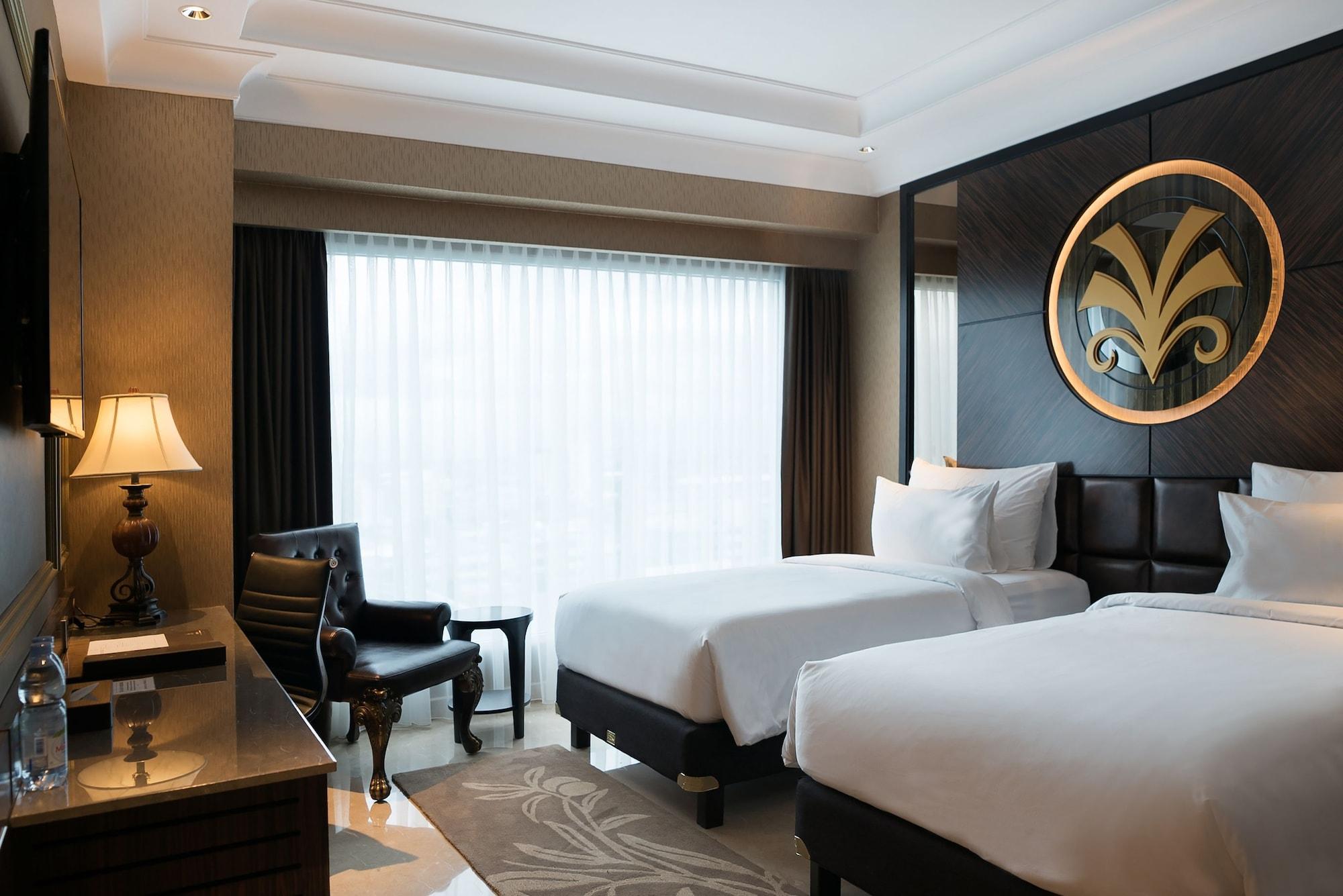 Myko Hotel & Convention Center Makassar Kültér fotó